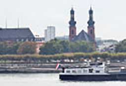 Mainzer Uferpromenade