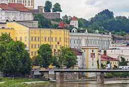 „Historische Gebäude in der 3-Flüsse Stadt Passau