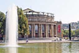 Park mit Springbrunnnen in Stuttgart